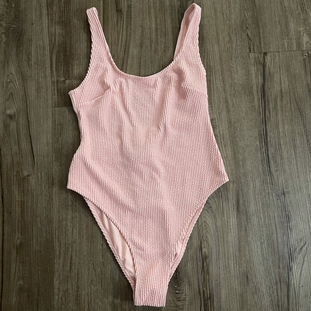 H&M one piece swimsuit